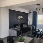 Diamond View Apartments